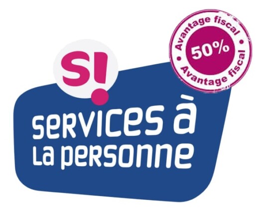 logo bleu pour les services à la personne avec un patch rose mettant en avant l'avantage fiscal de 50% sur ces travaux